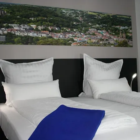 Отель Mar Marburg